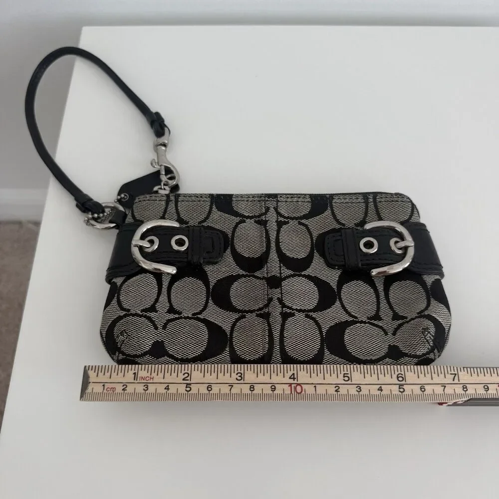 Coach Jacquard Signature C Black Leather Double Buckle Zip Wristlet Classic